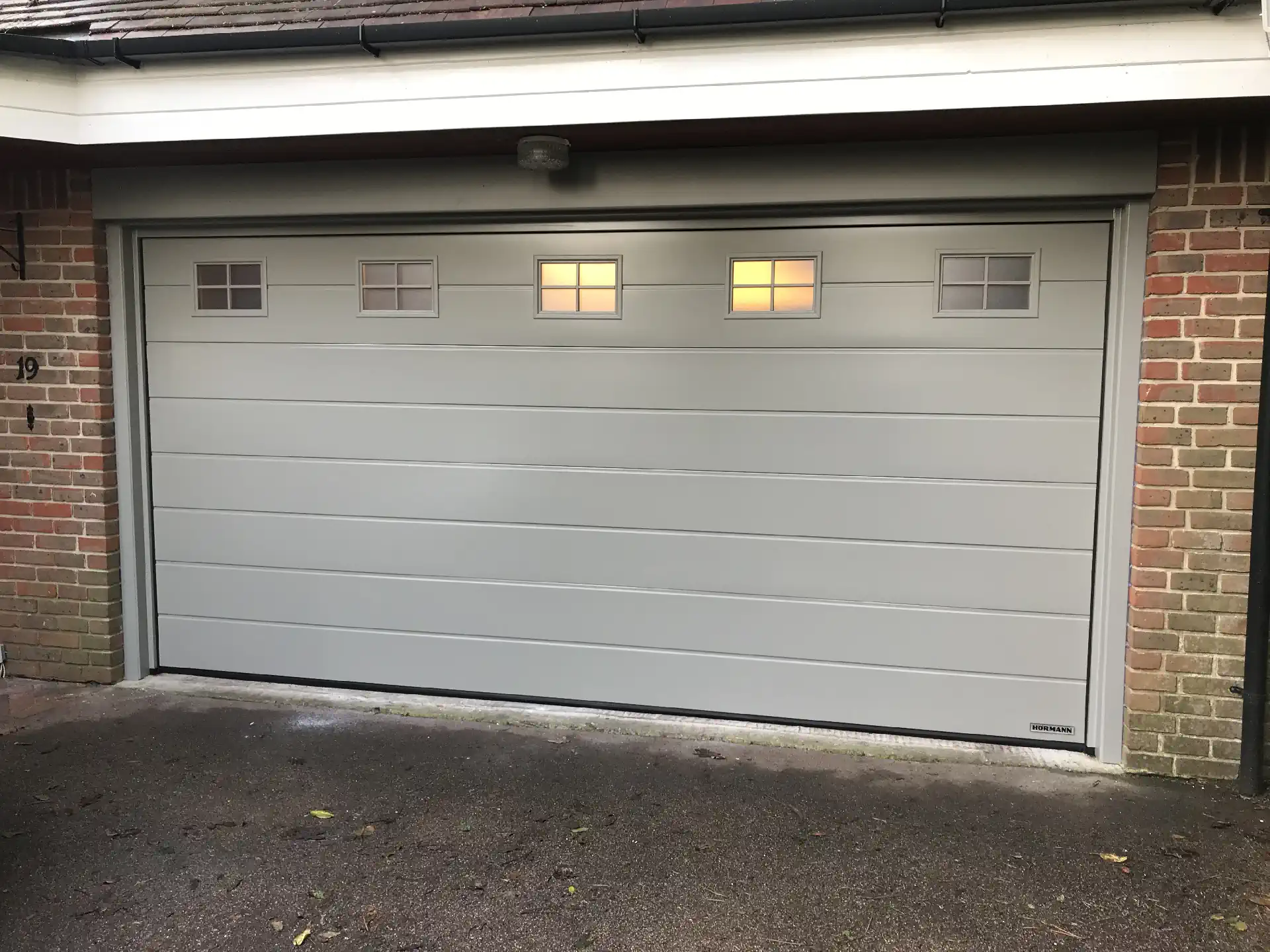 vb garage door with windows